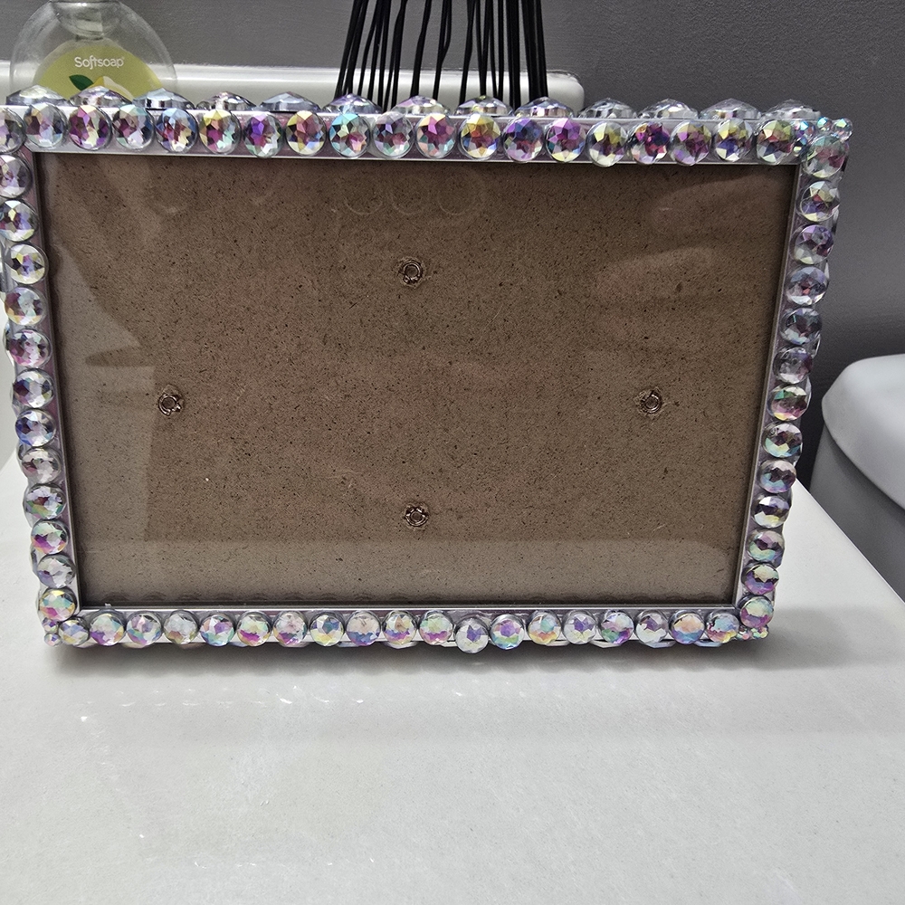 Crystal-Embellished Photo Frame - Picture 5 of 5